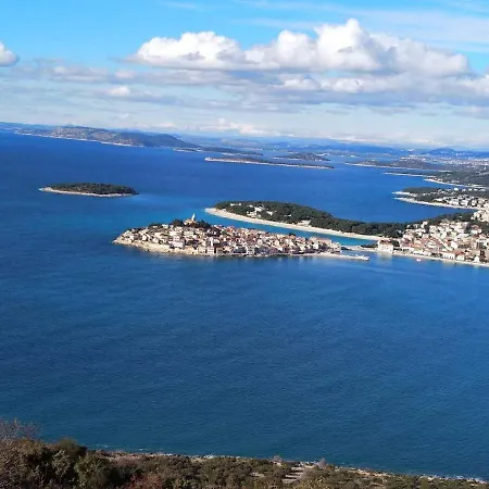 Apartmán Wellness Ra- Enjoy Our Jaccuzi, Sauna, E Bike ,fitness , Waterskiing Primošten