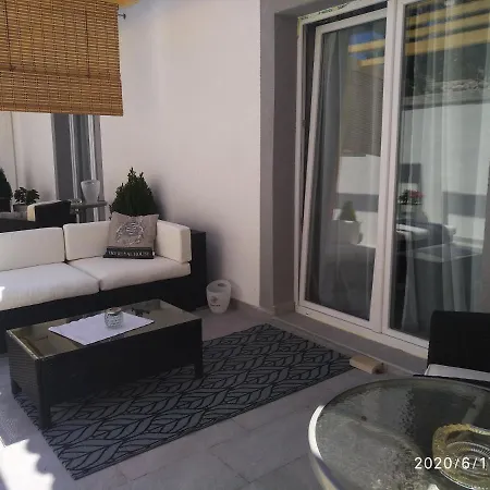 Wellness Ra- Enjoy Our Jaccuzi, Sauna, E Bike ,fitness , Waterskiing * Primošten