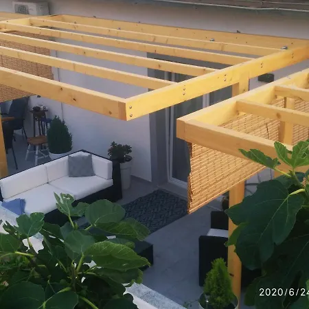 Wellness Ra- Enjoy Our Jaccuzi, Sauna, E Bike ,fitness , Waterskiing *