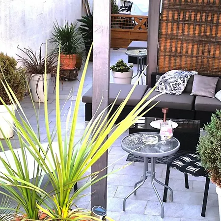 Apartment Wellness Ra- Enjoy Our Jaccuzi, Sauna, E Bike ,fitness , Waterskiing