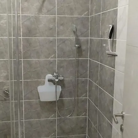 Wellness Ra- Enjoy Our Jaccuzi, Sauna, E Bike ,fitness , Waterskiing Primosten