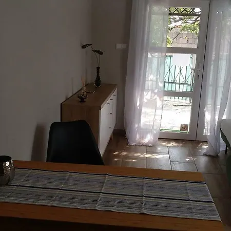 Wellness Ra- Enjoy Our Jaccuzi, Sauna, E Bike ,fitness , Waterskiing *