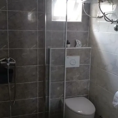 Apartment Wellness Ra- Enjoy Our Jaccuzi, Sauna, E Bike ,fitness , Waterskiing Primosten
