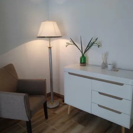 Wellness Ra- Enjoy Our Jaccuzi, Sauna, E Bike ,fitness , Waterskiing