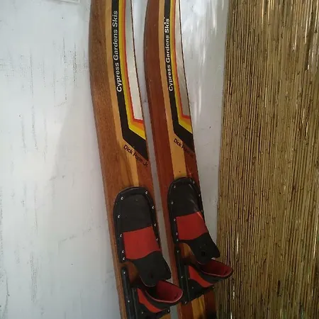 Apartment Wellness Ra- Enjoy Our Jaccuzi, Sauna, E Bike ,fitness , Waterskiing *