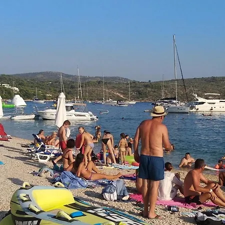 Wellness Ra- Enjoy Our Jaccuzi, Sauna, E Bike ,fitness , Waterskiing * Primosten