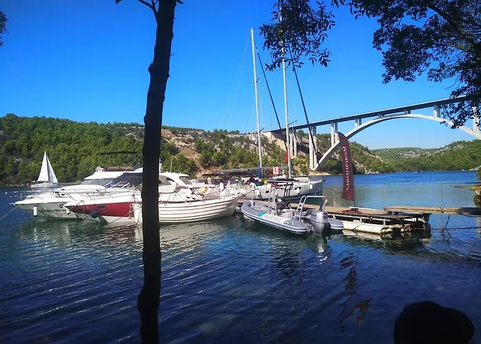 Wellness Ra- Enjoy Our Jaccuzi, Sauna, E Bike ,fitness , Waterskiing *