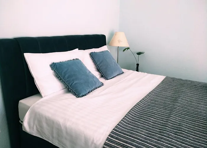 Wellness Ra- Enjoy Our Jaccuzi, Sauna, E Bike ,fitness , Waterskiing *